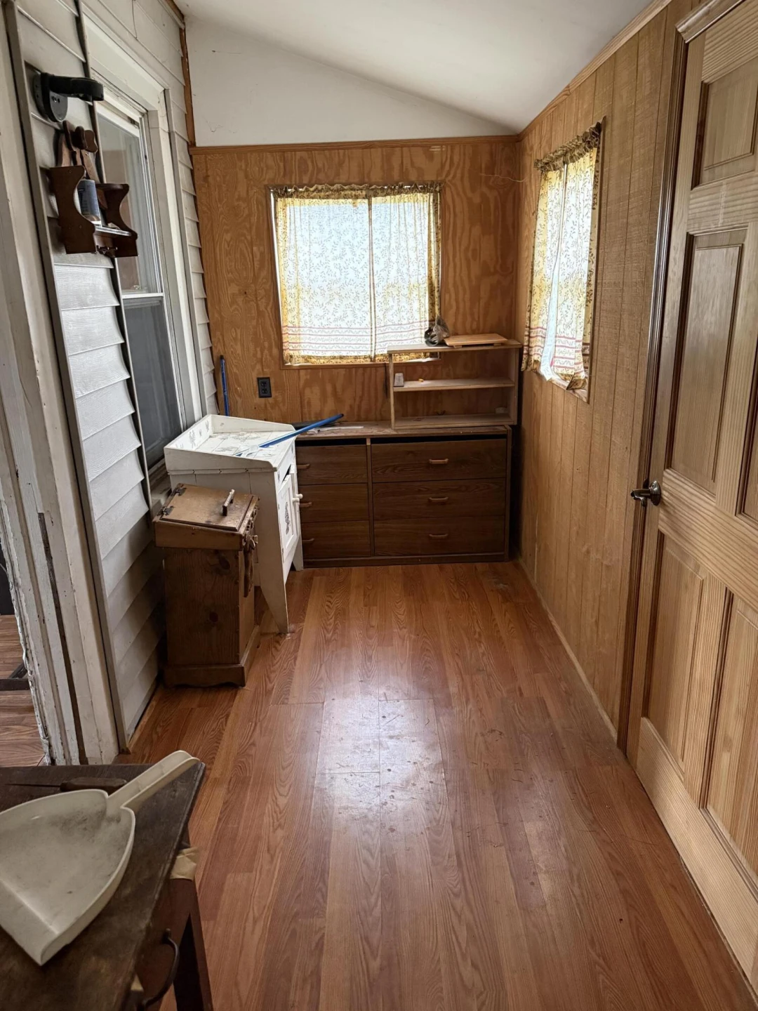 702 Alleghany AVE - Photo 14