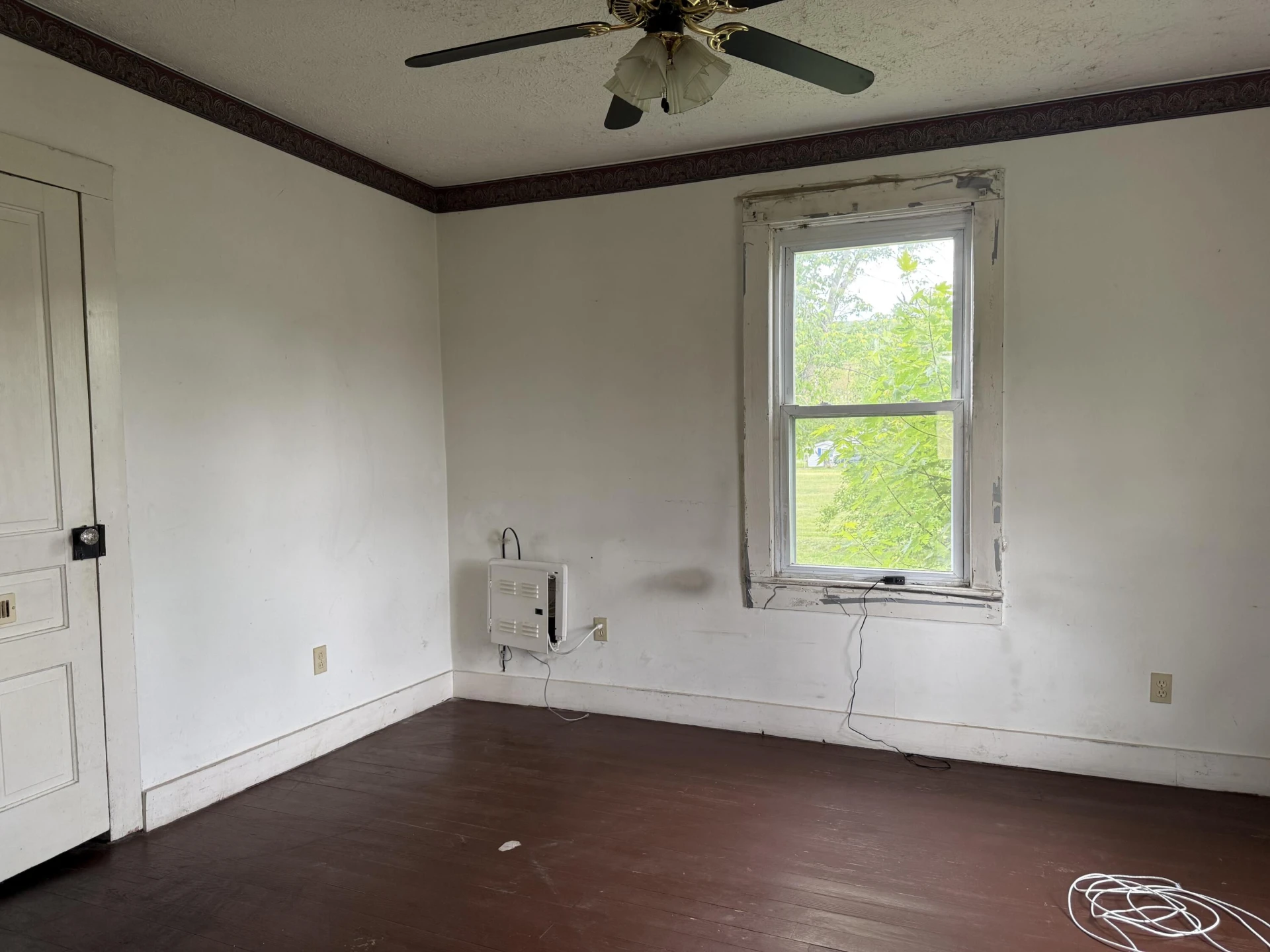 702 Alleghany AVE - Photo 16