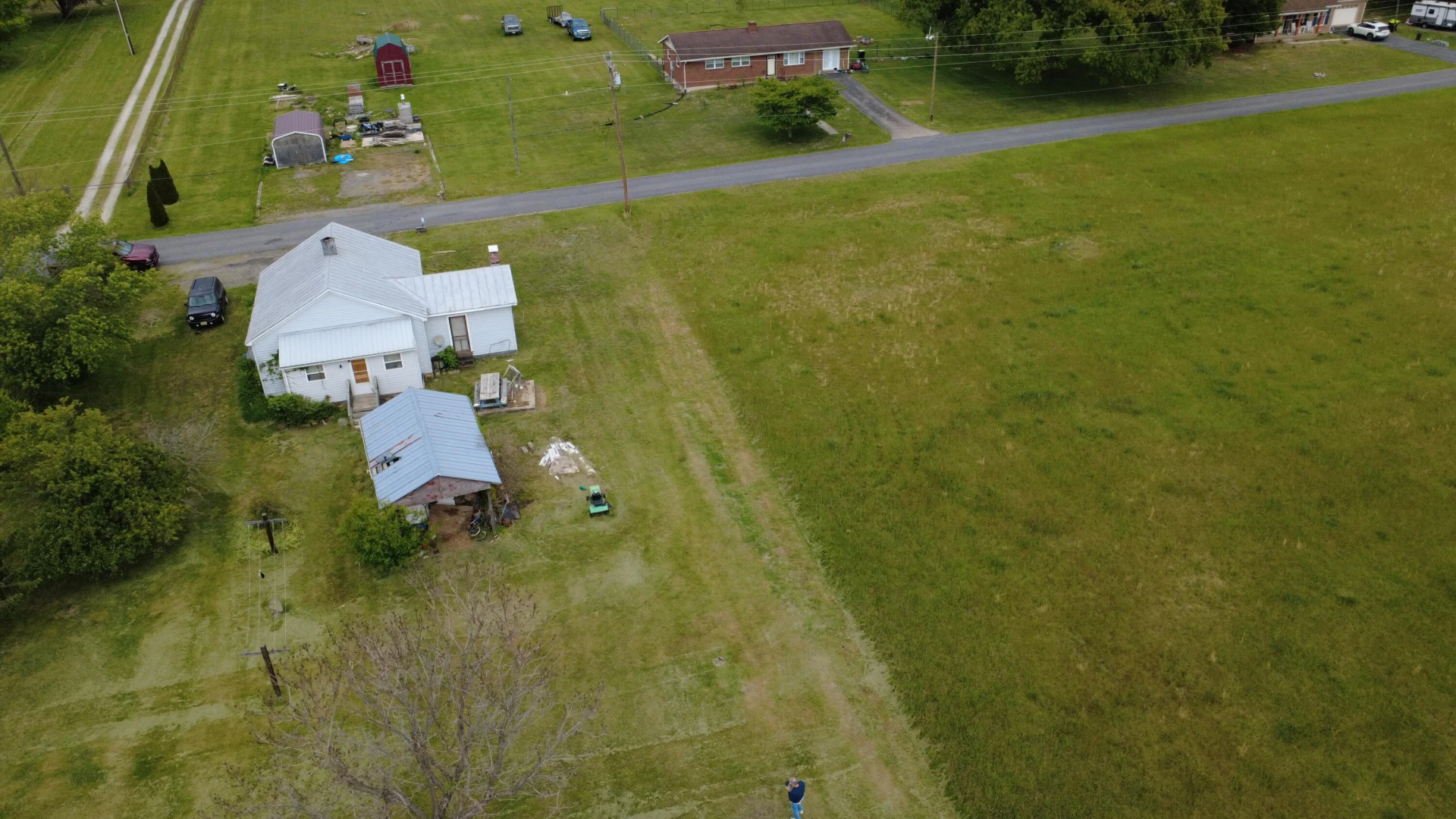 702 Alleghany AVE - Photo 6