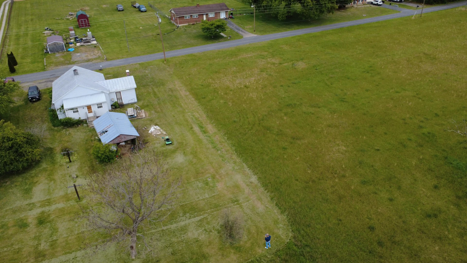 702 Alleghany AVE - Photo 7