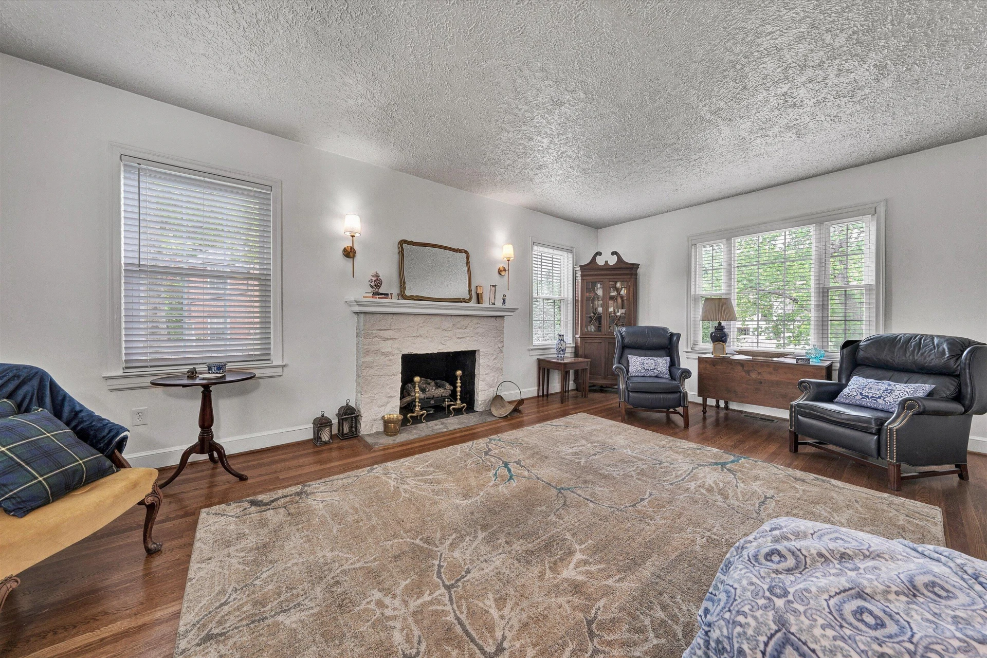 3289 Avenham AVE SW - Photo 8