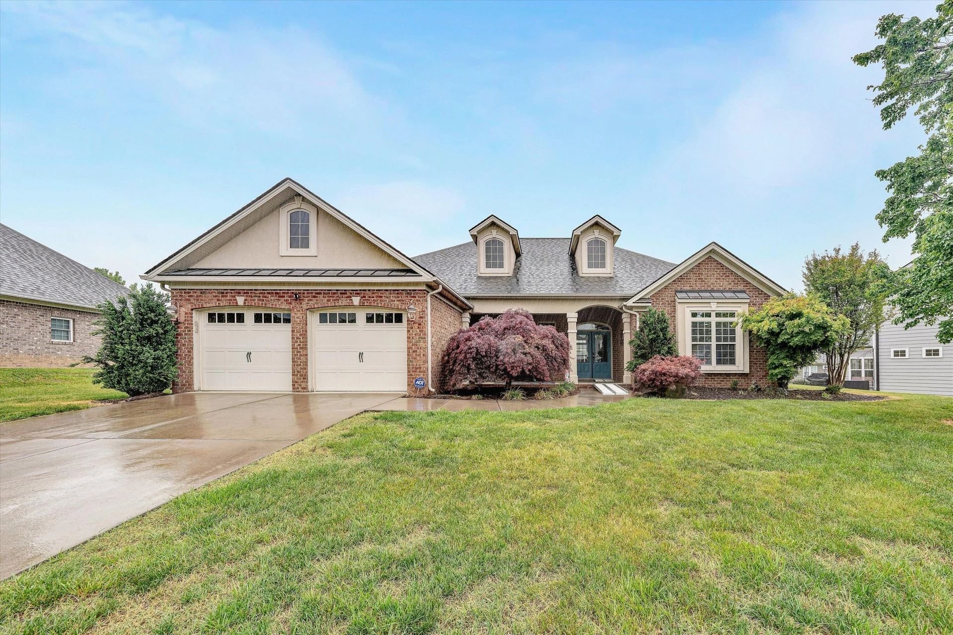229 Mountain Brook DR NE