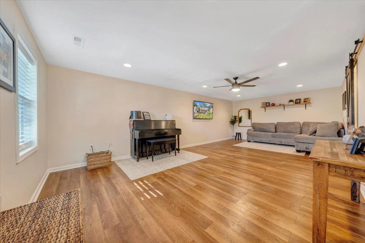 2348 Locust Grove CIR NE - Photo 15