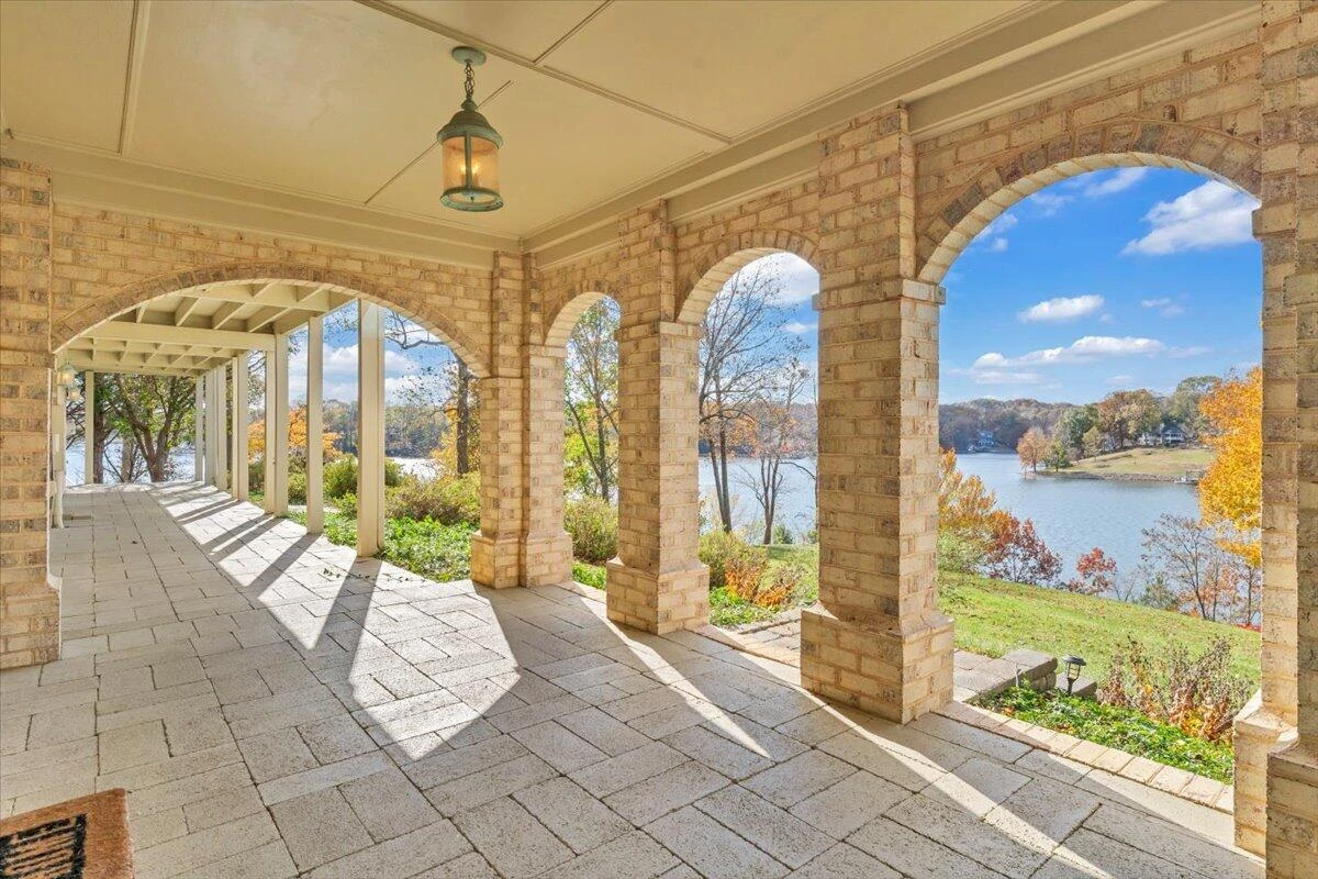 6641 Horseshoe Bend RD - Photo 28