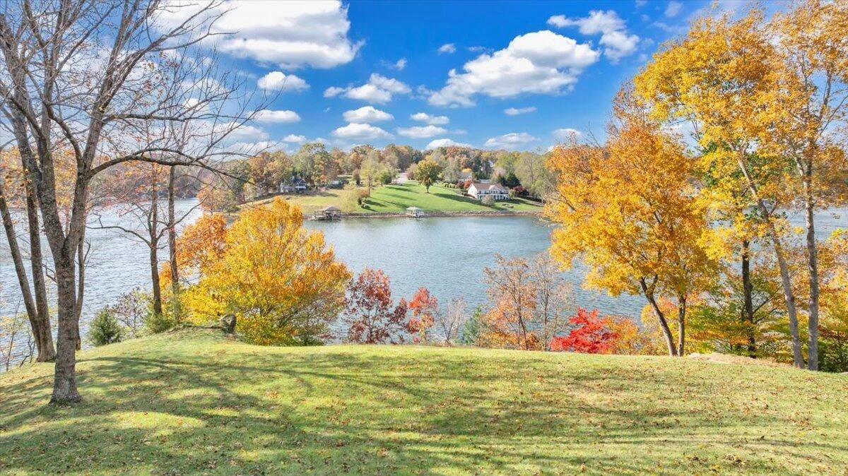 6641 Horseshoe Bend RD - Photo 11