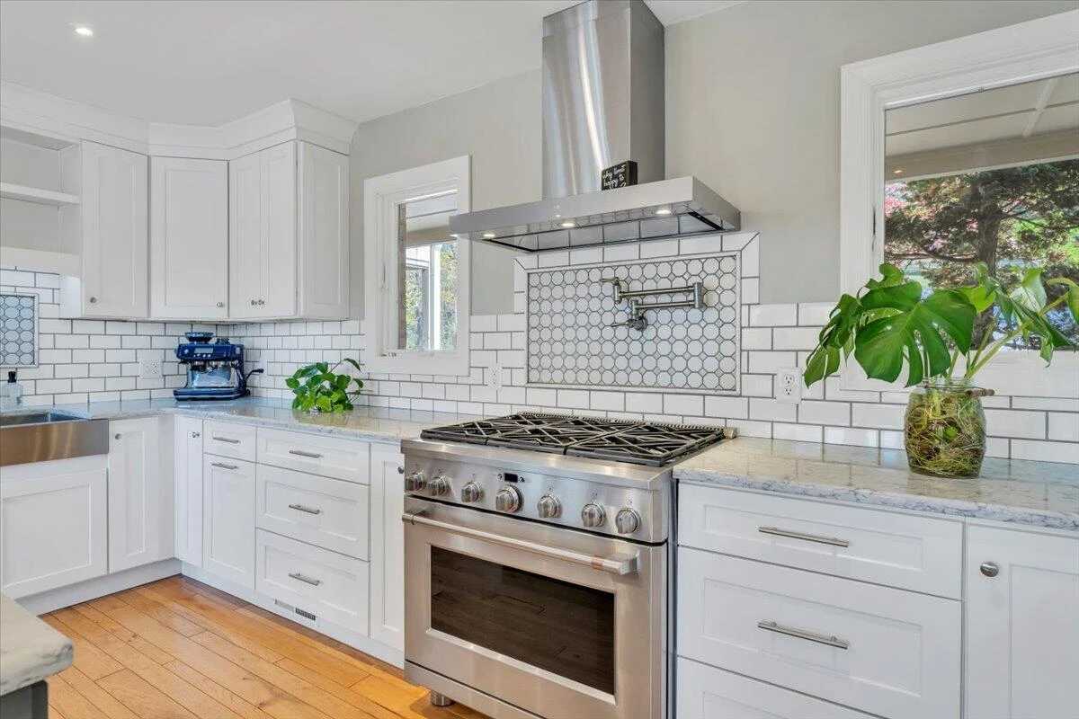 6641 Horseshoe Bend RD - Photo 15