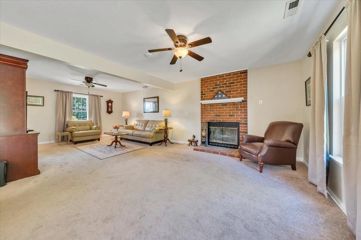 1263 Houston Mines RD - Photo 11