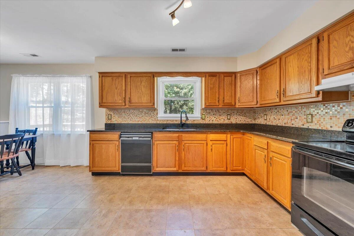 1263 Houston Mines RD - Photo 19