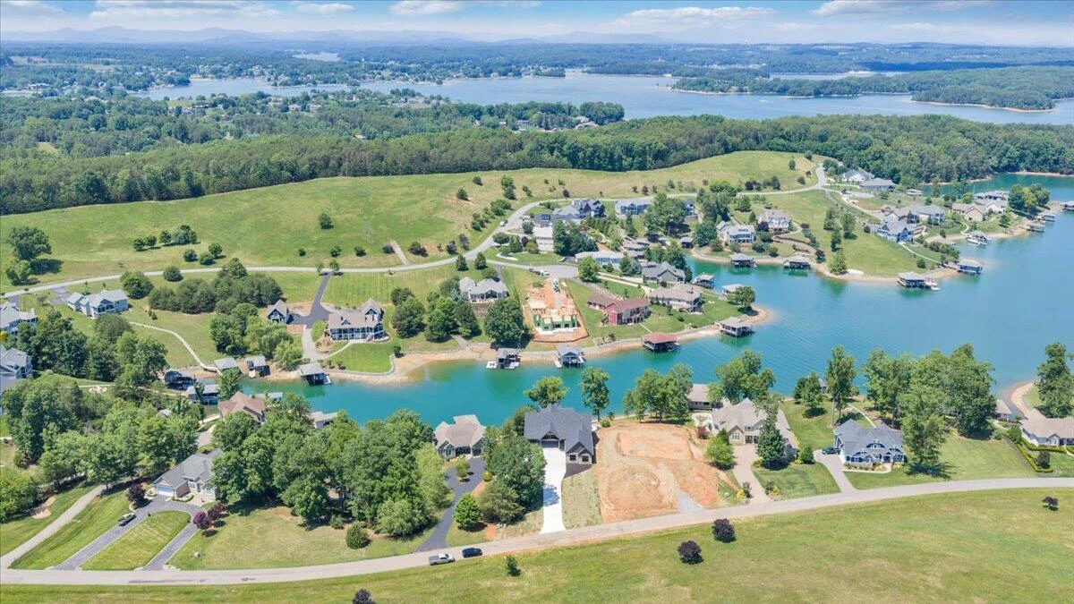 775 Compass Cove CIR - Photo 110