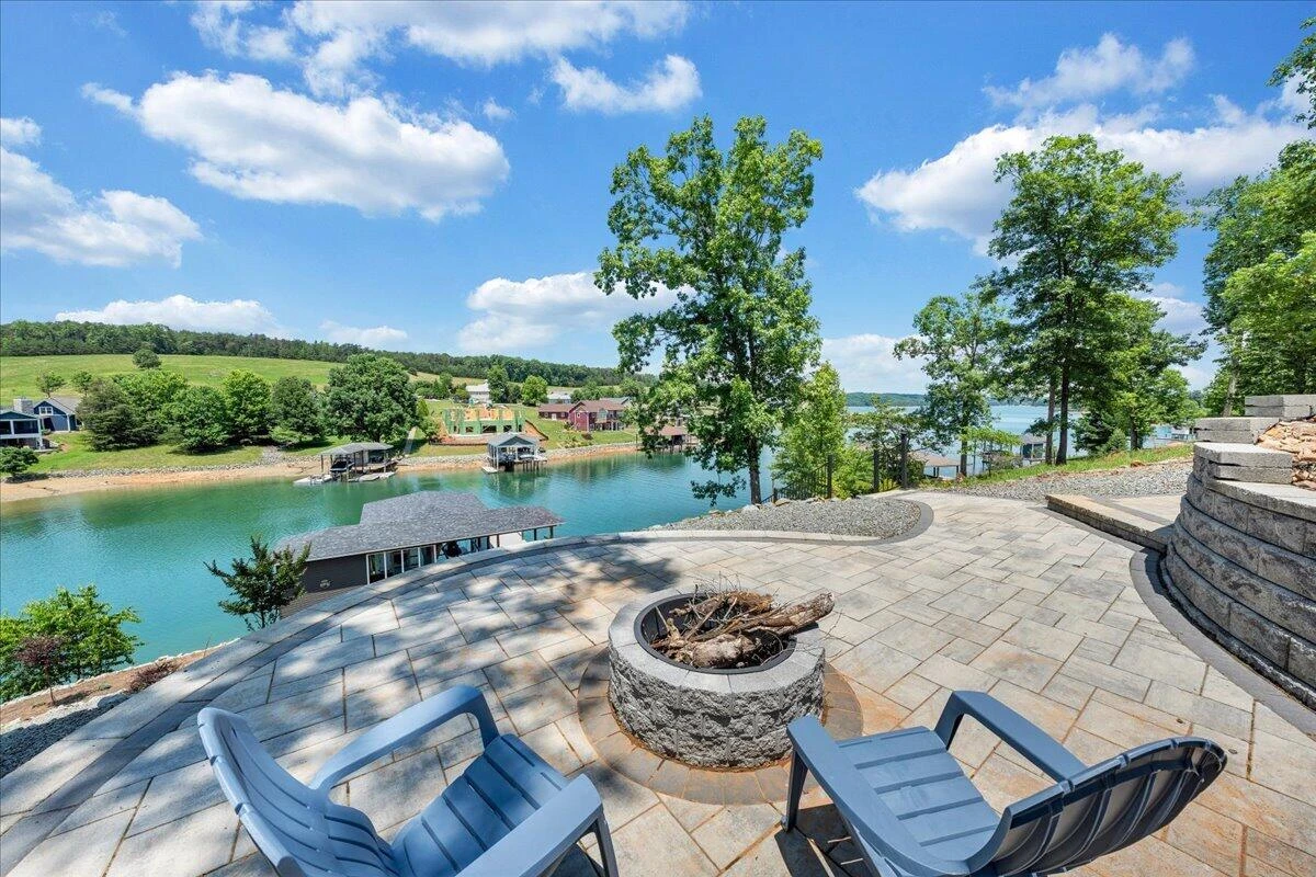 775 Compass Cove CIR - Photo 82