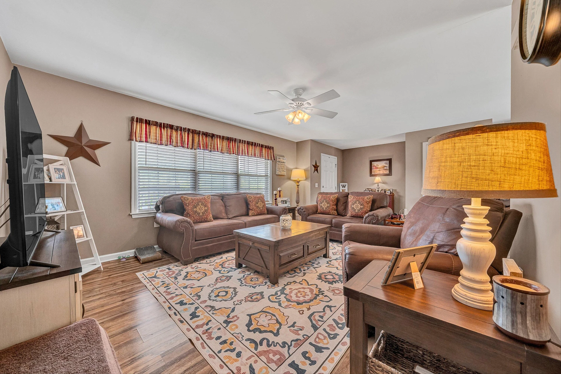 19 Cook AVE - Photo 14