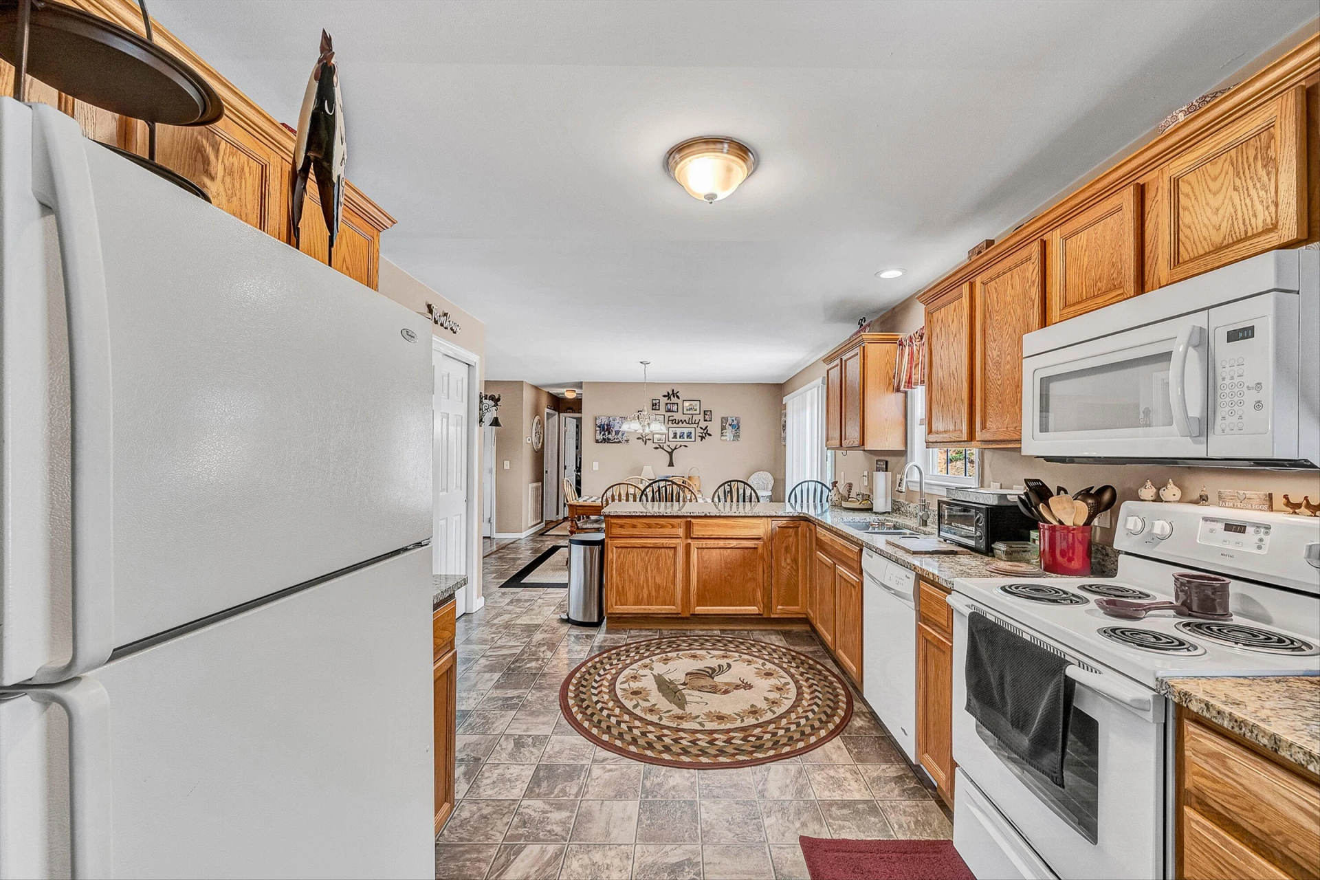 19 Cook AVE - Photo 18
