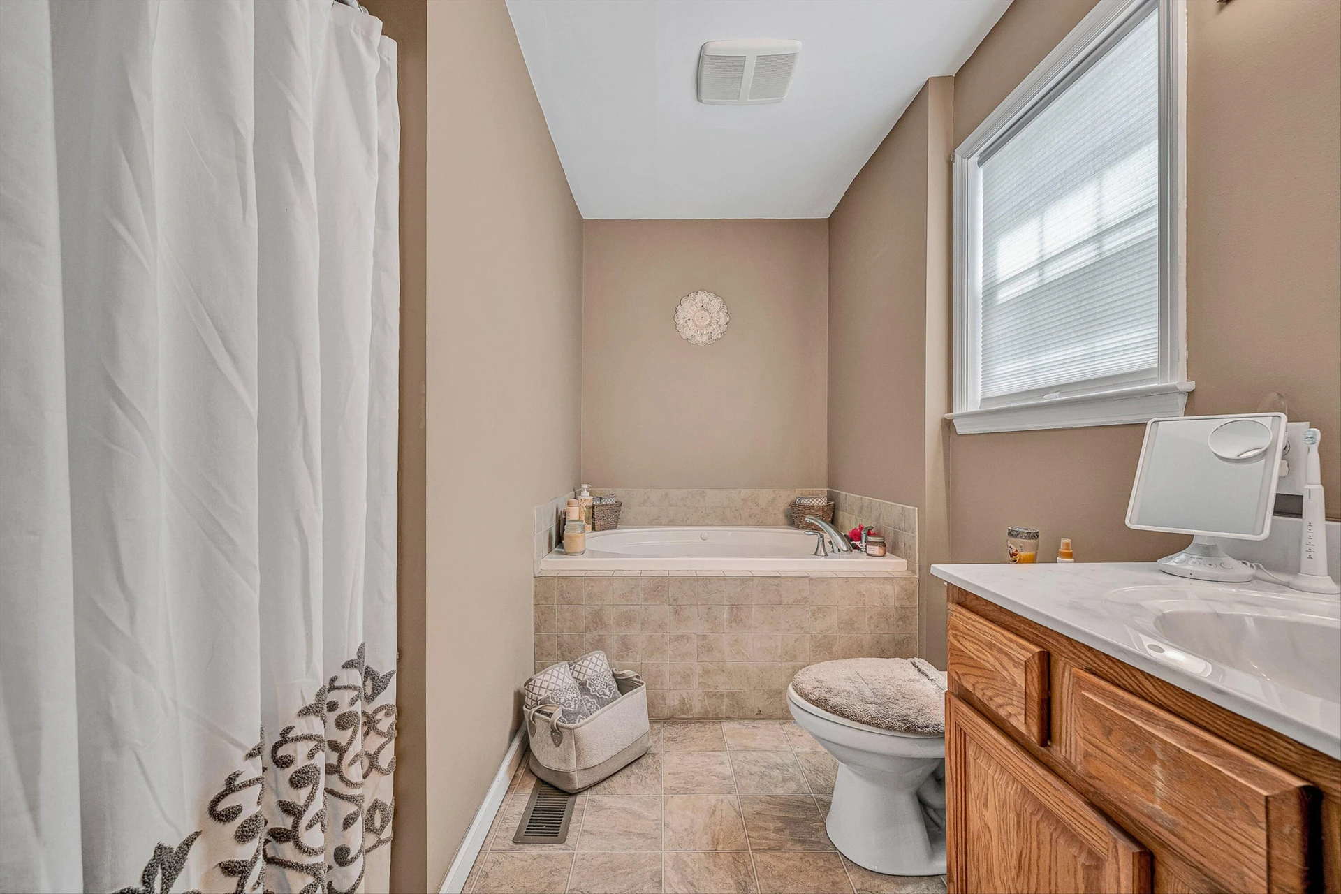 19 Cook AVE - Photo 28
