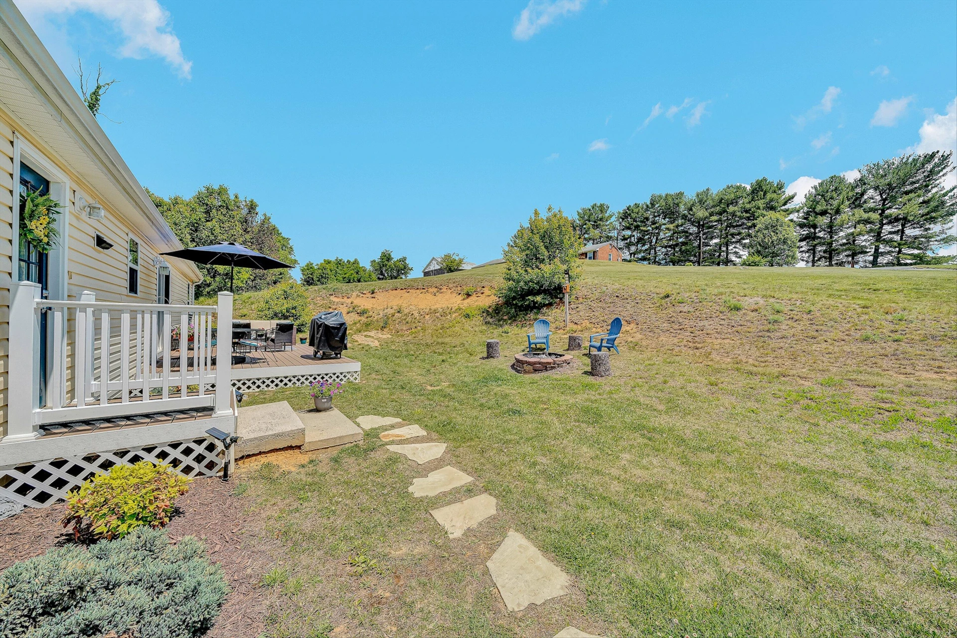 19 Cook AVE - Photo 29