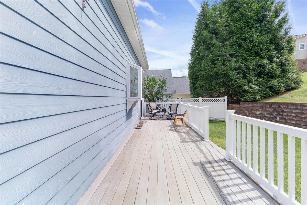 831 Sumpter PL - Photo 22