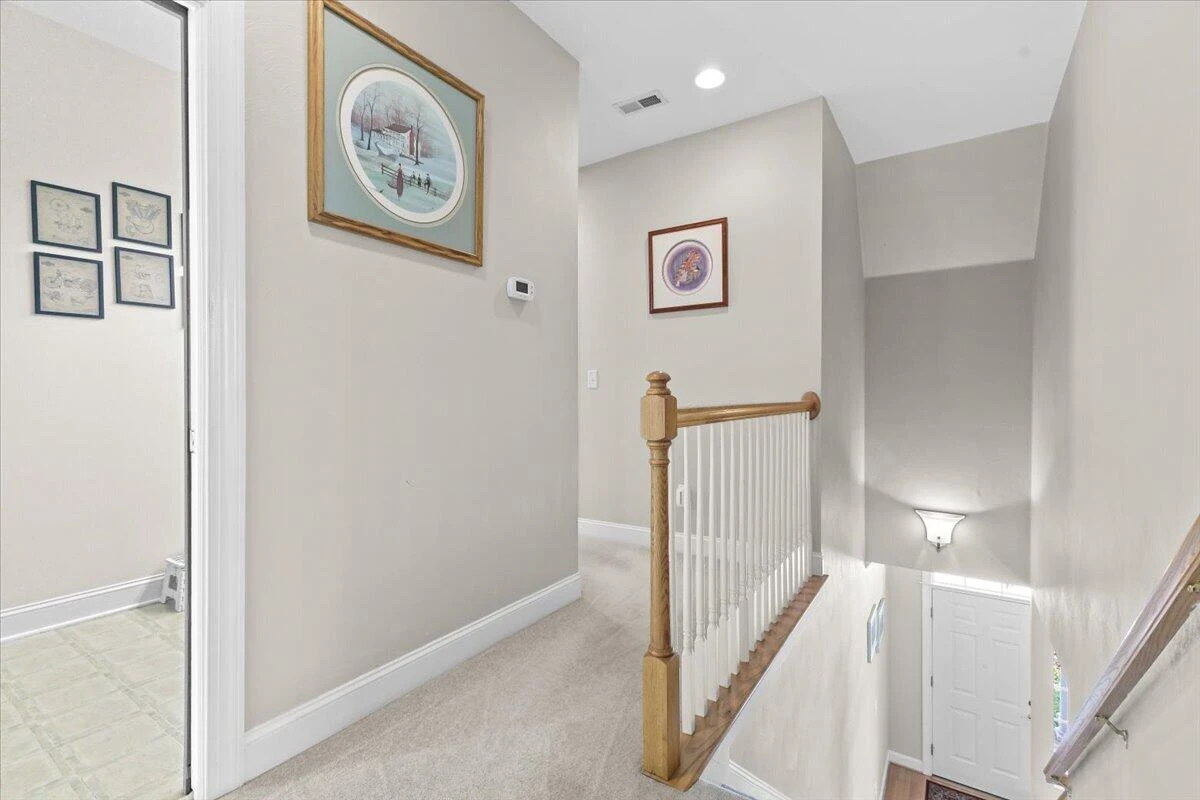 831 Sumpter PL - Photo 28