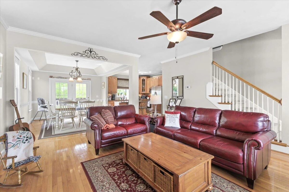 831 Sumpter PL - Photo 9