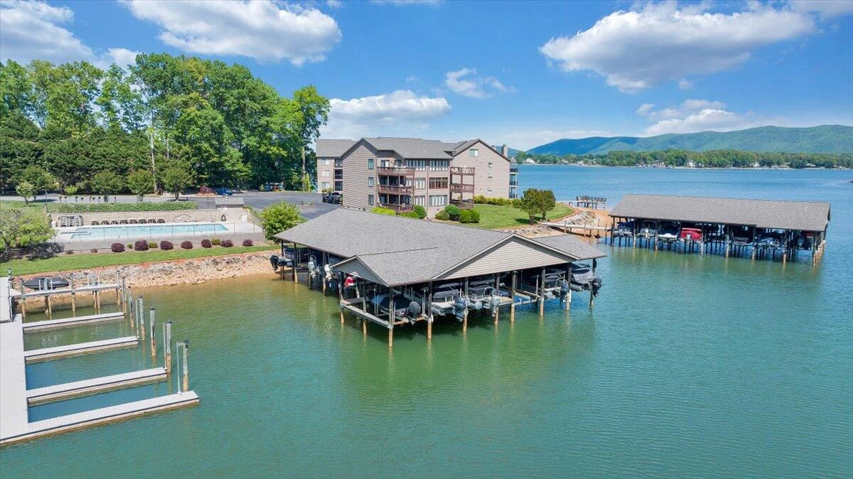 620 Montevista RD #602