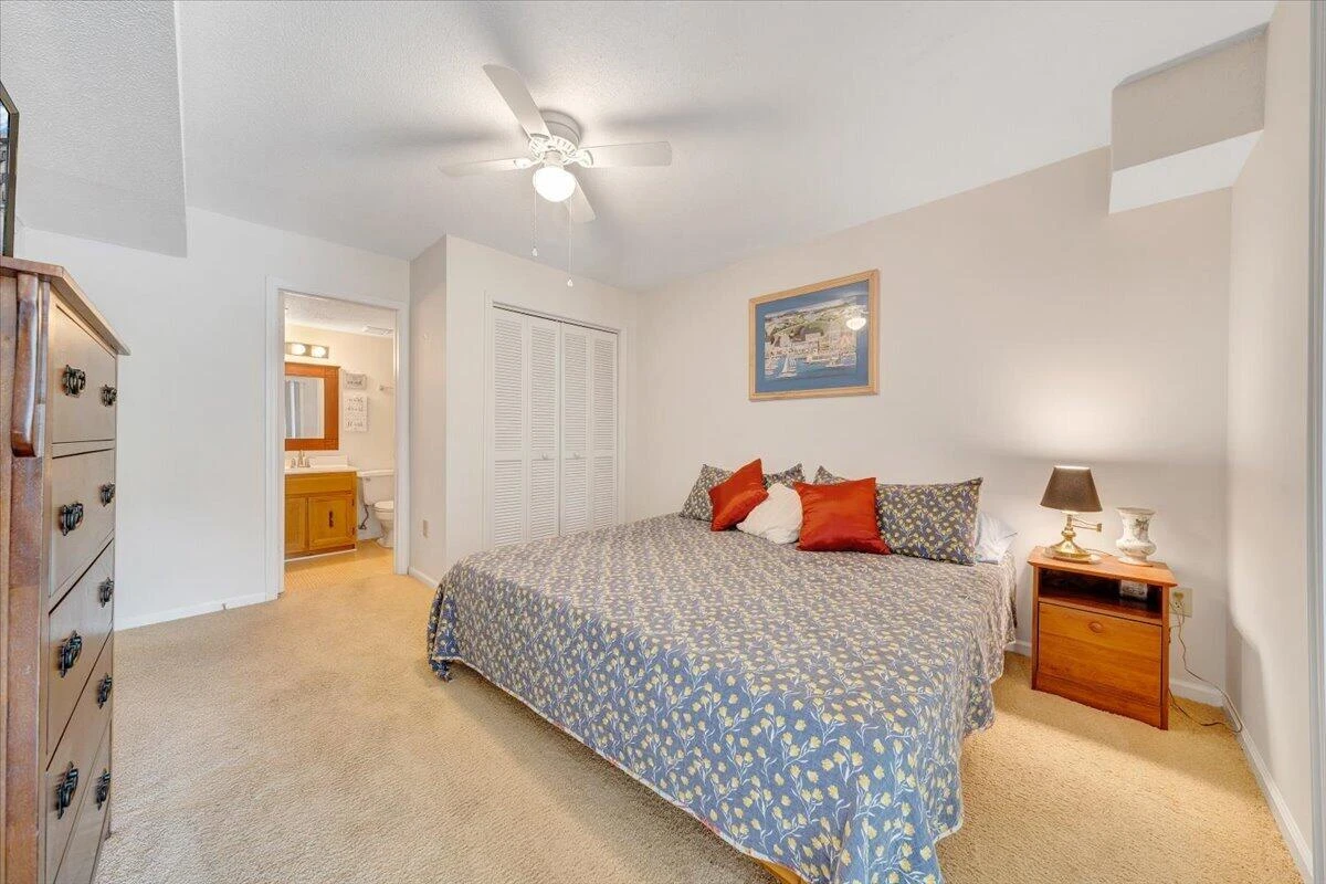 620 Montevista RD #602 - Photo 17