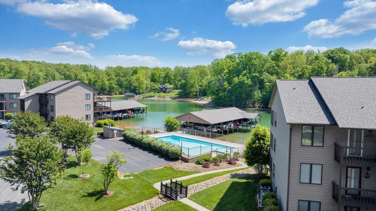 620 Montevista RD #602 - Photo 36