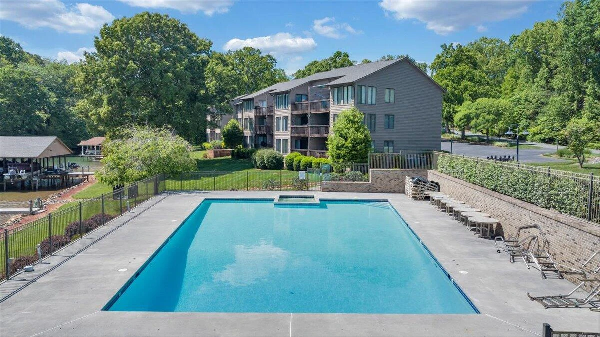 620 Montevista RD #602 - Photo 40