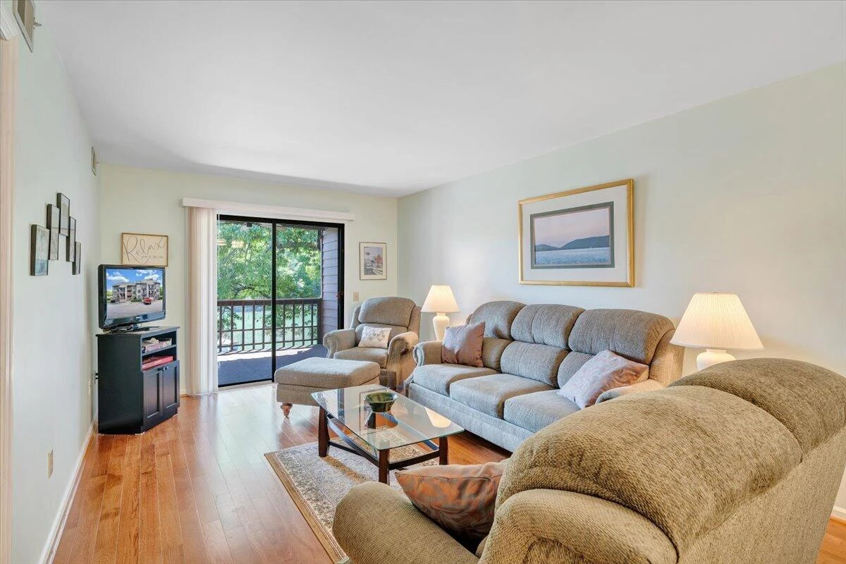 620 Montevista RD #602 - Photo 8