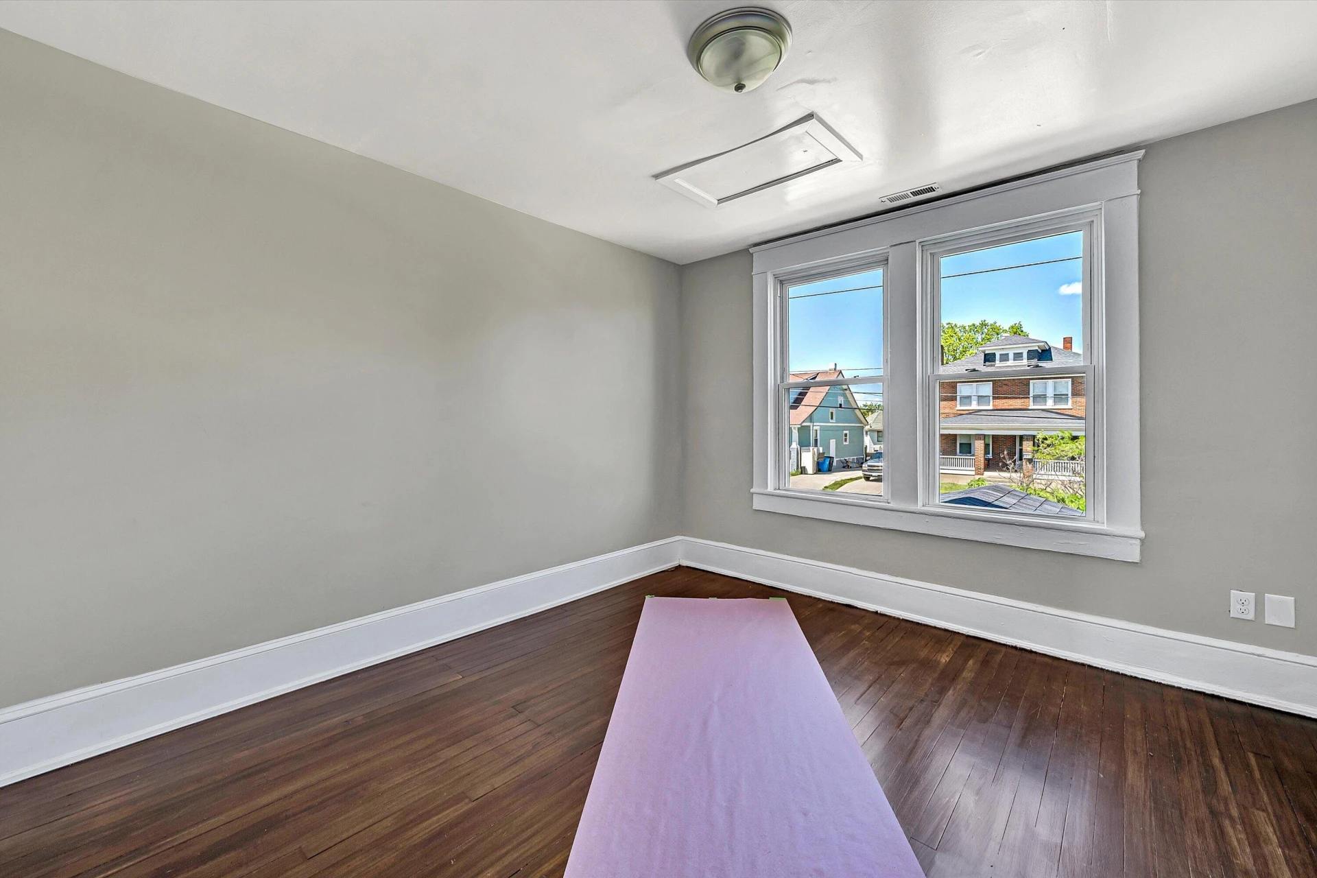 2416 Staunton AVE NW - Photo 22