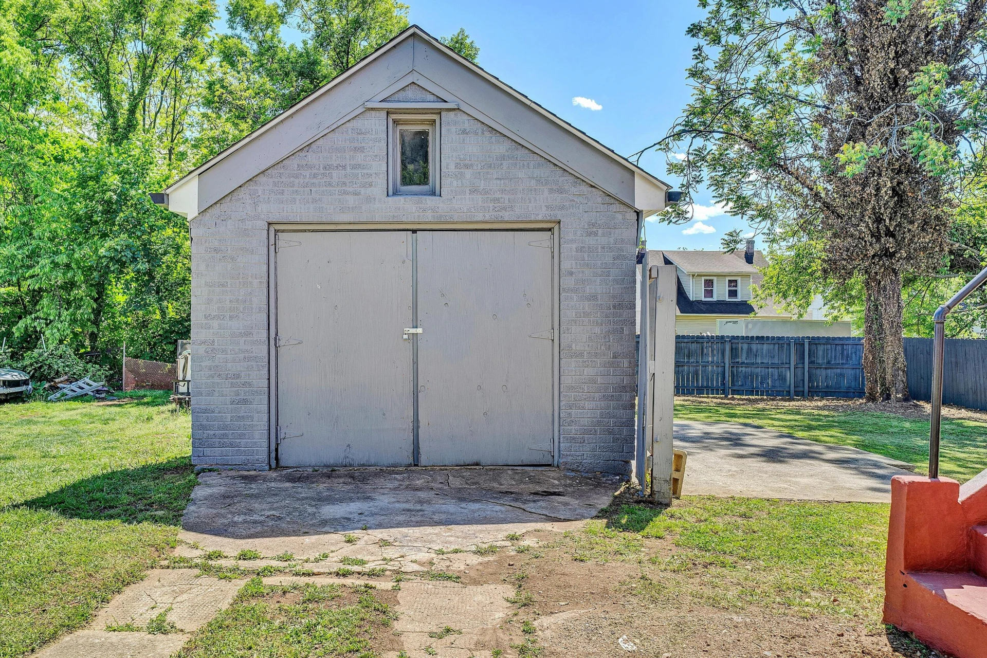 2416 Staunton AVE NW - Photo 24