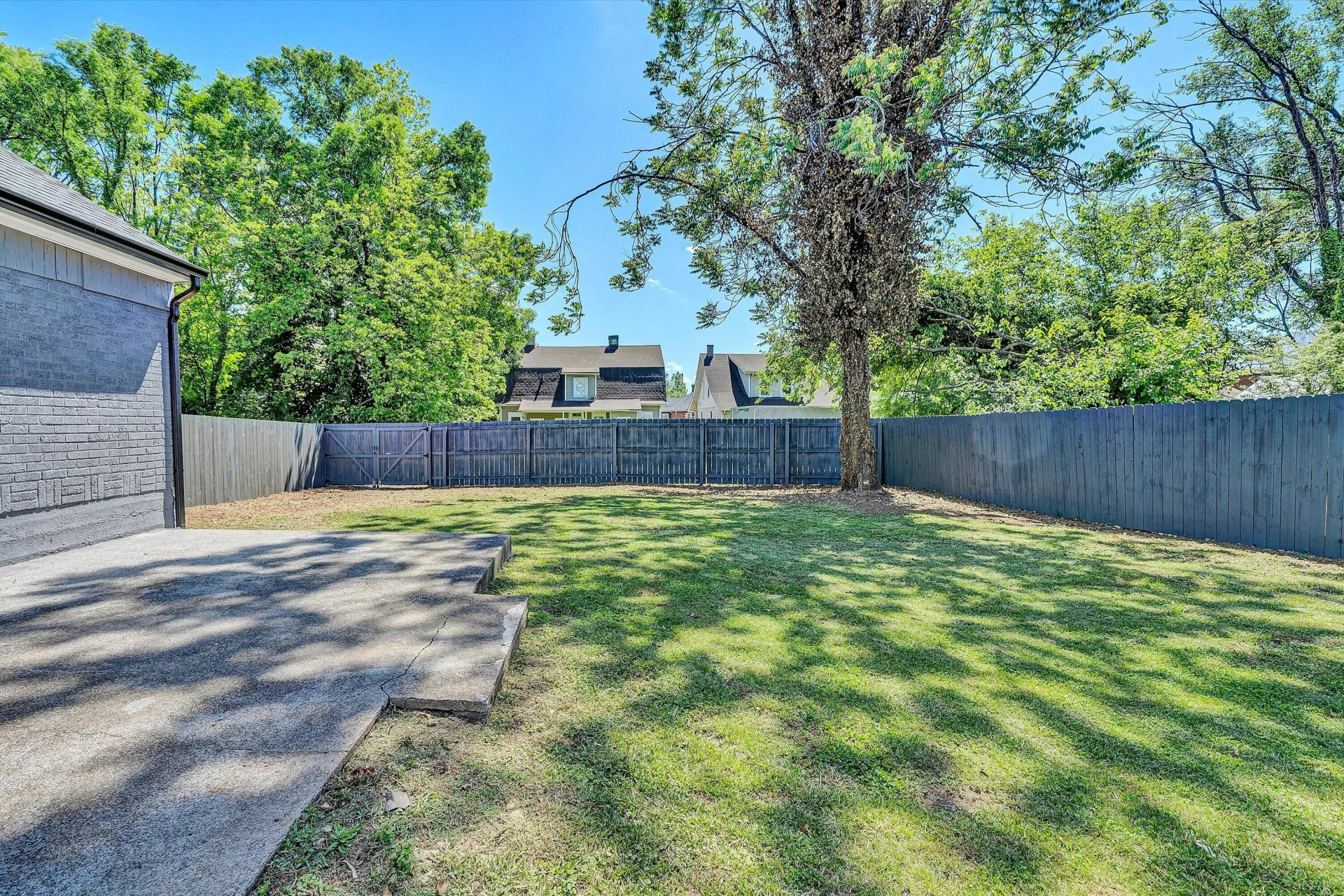 2416 Staunton AVE NW - Photo 25