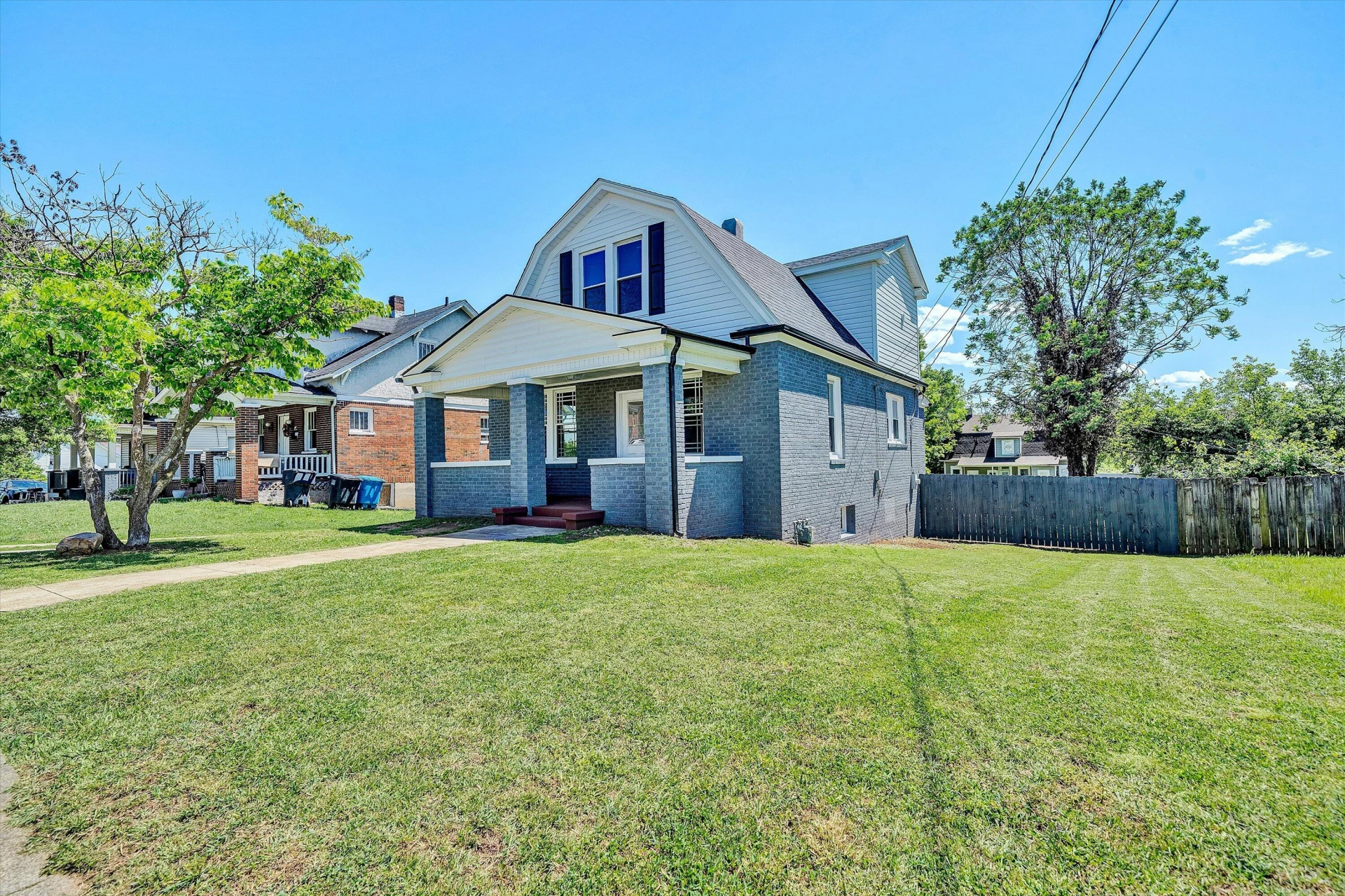 2416 Staunton AVE NW - Photo 4