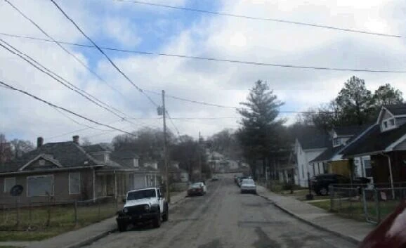 1334 Morton AVE SE - Photo 3