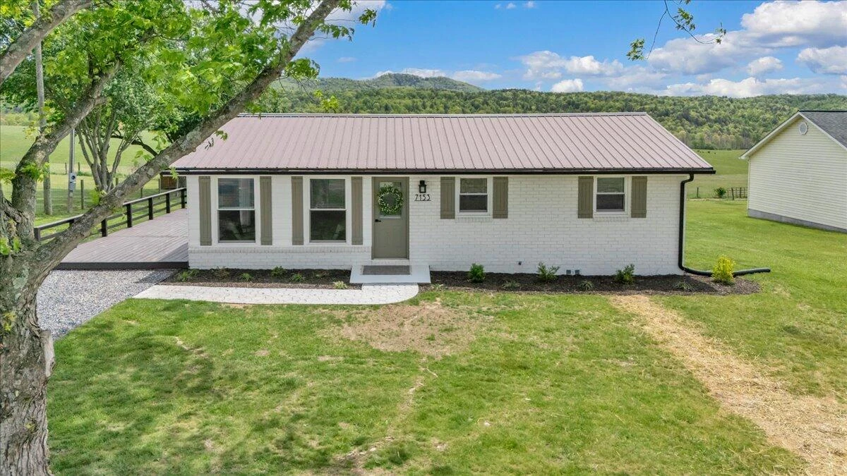 7153 Peppers Ferry RD