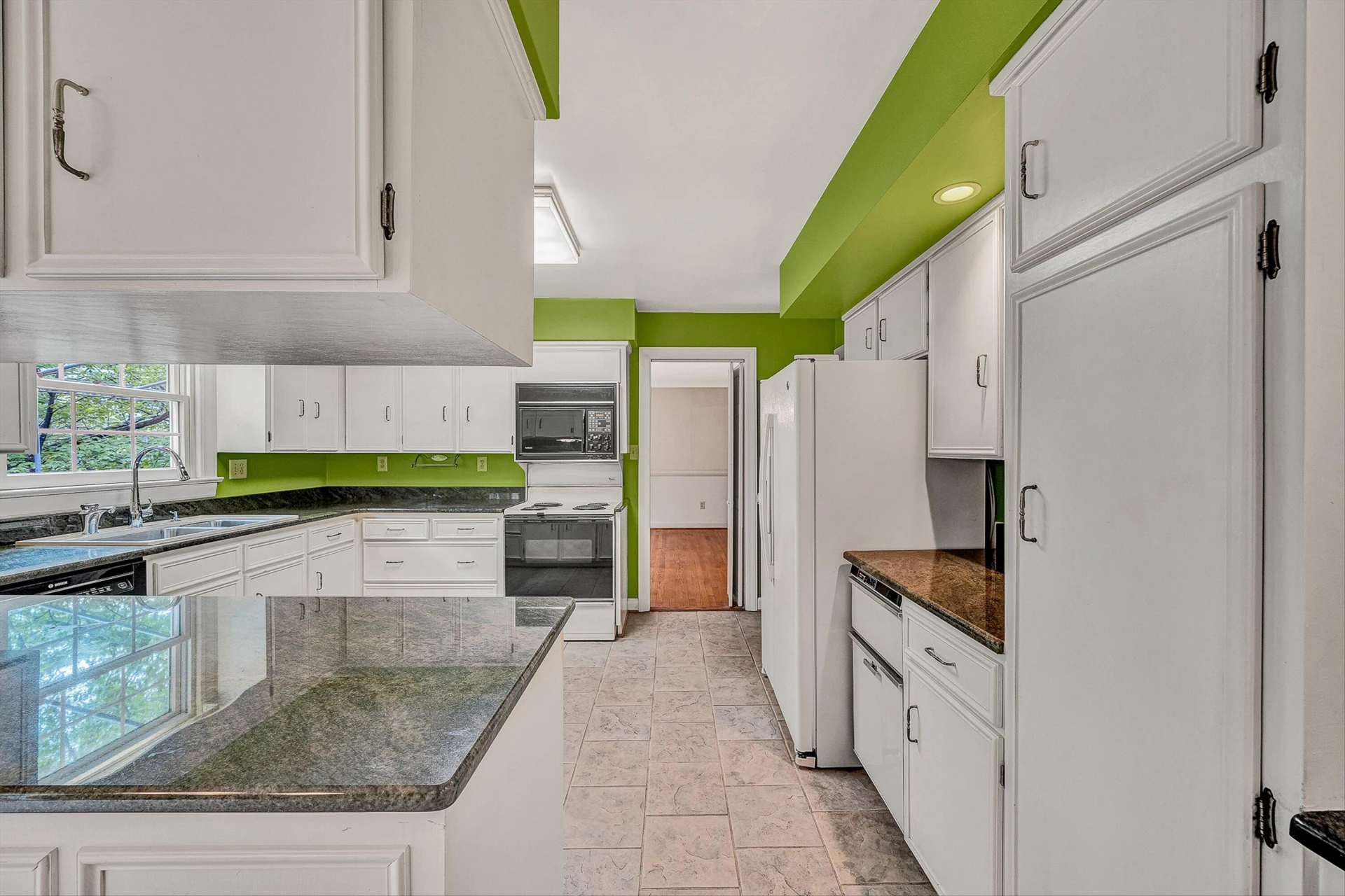 5206 Falcon Ridge RD - Photo 13