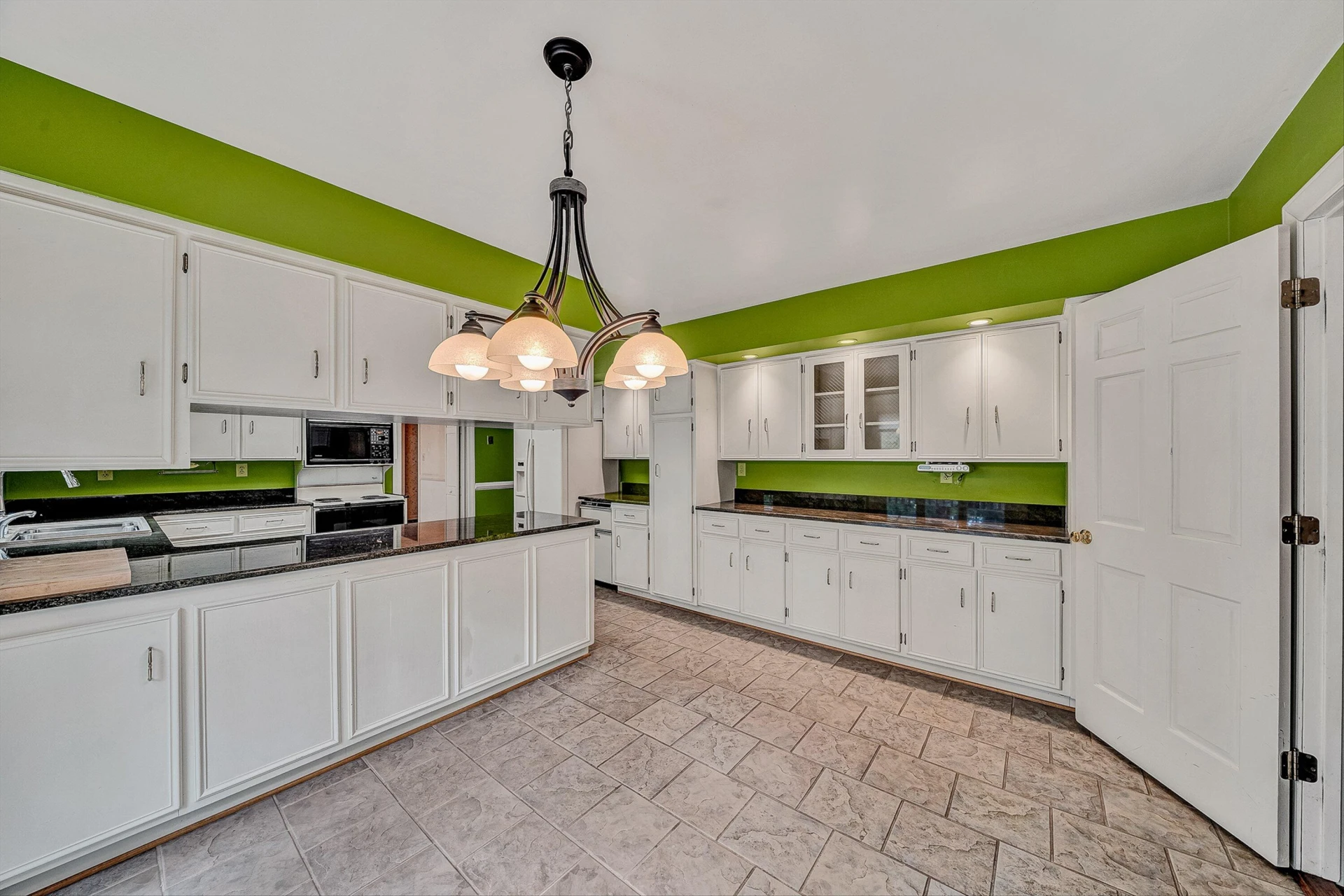 5206 Falcon Ridge RD - Photo 14
