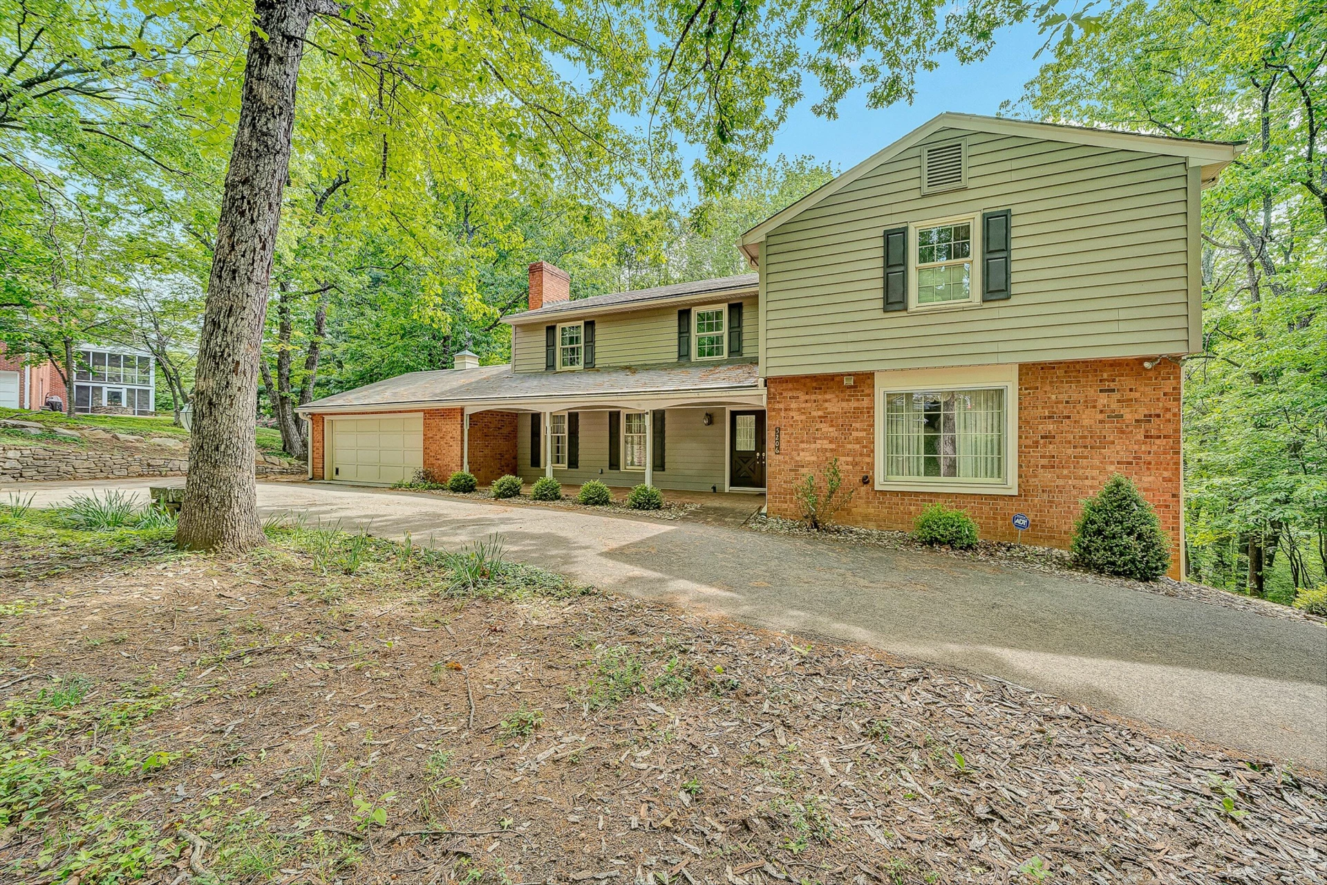 5206 Falcon Ridge RD - Photo 3