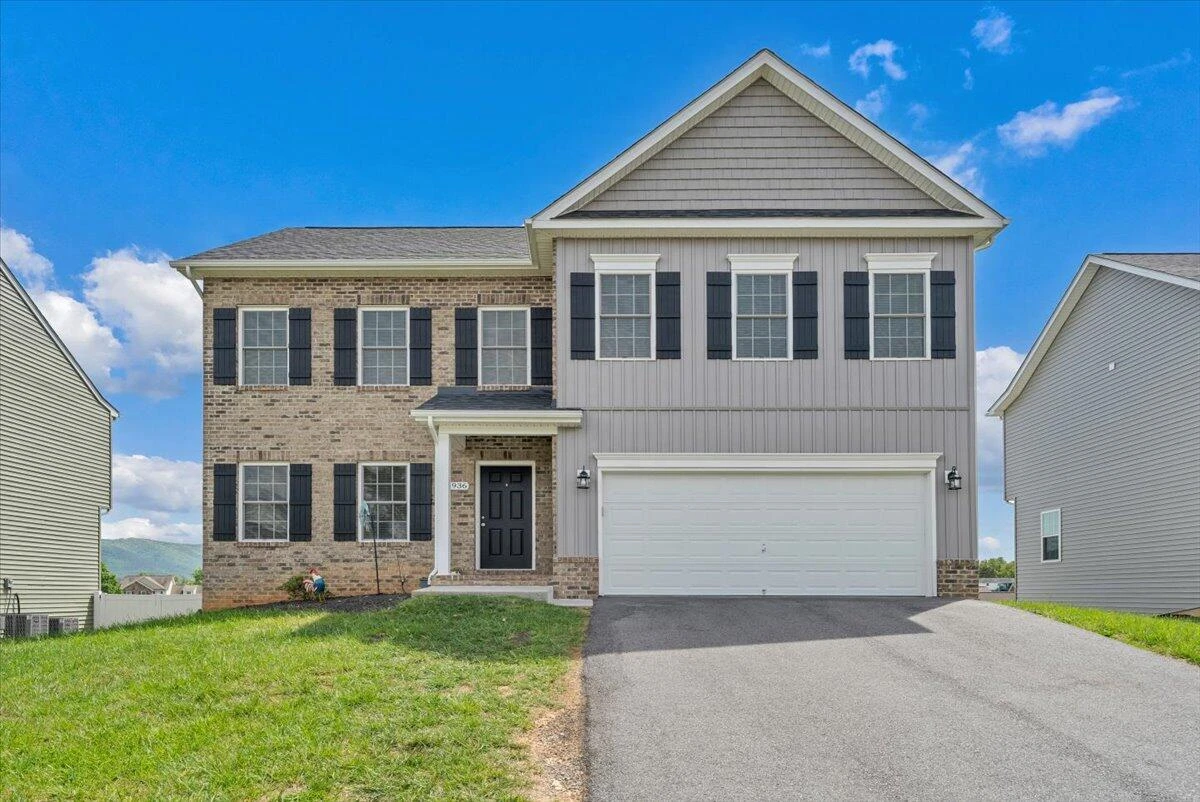 4936 Warrior DR