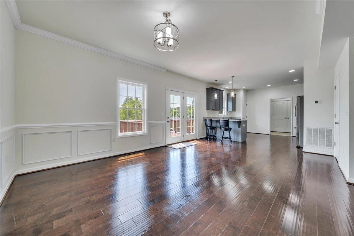 4936 Warrior DR - Photo 10