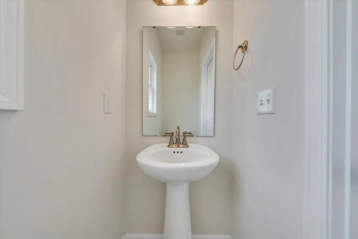 4936 Warrior DR - Photo 24