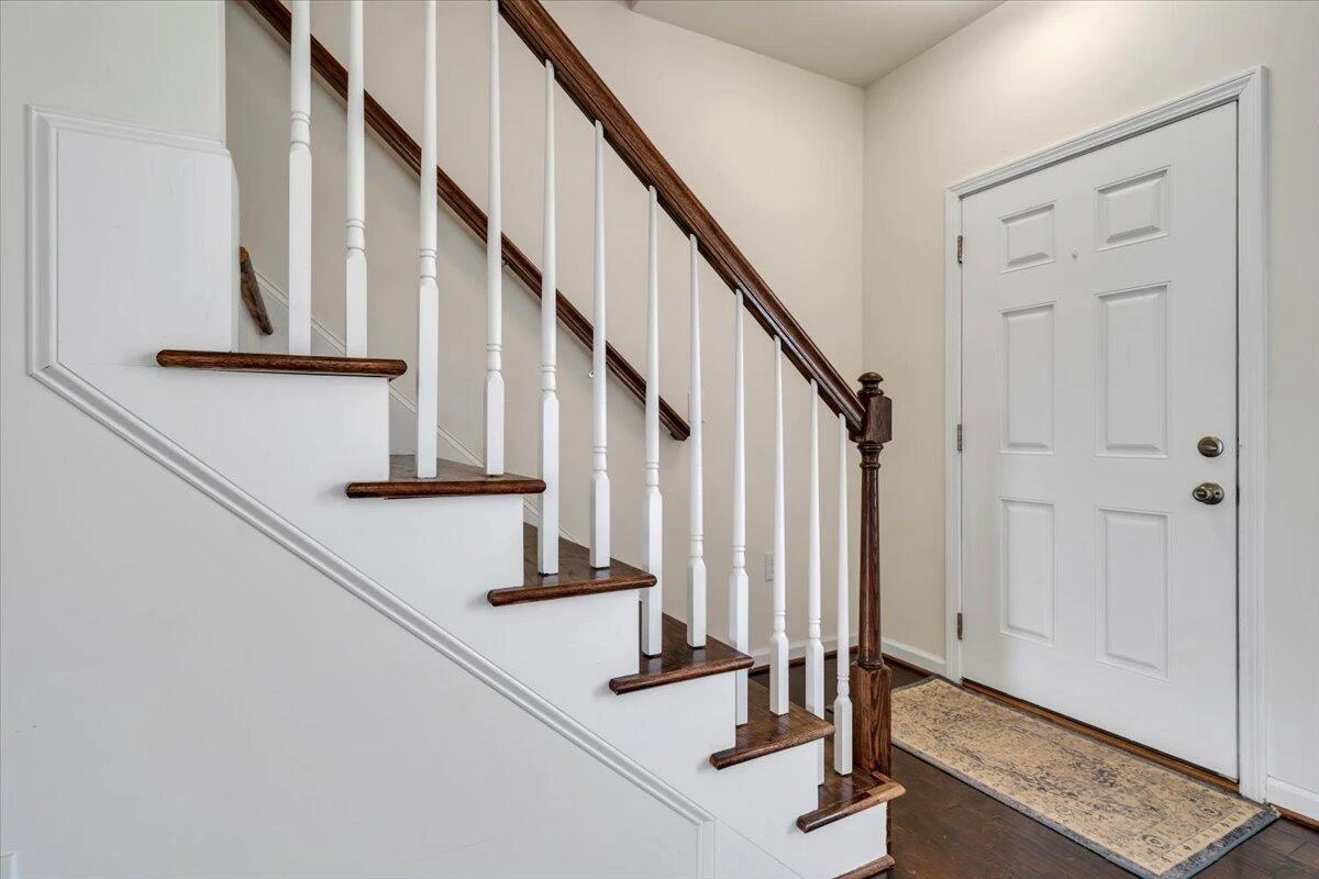 4936 Warrior DR - Photo 4