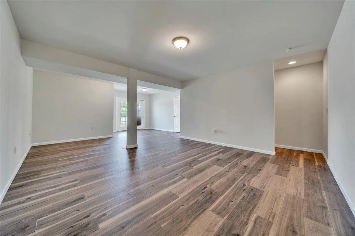 4936 Warrior DR - Photo 43