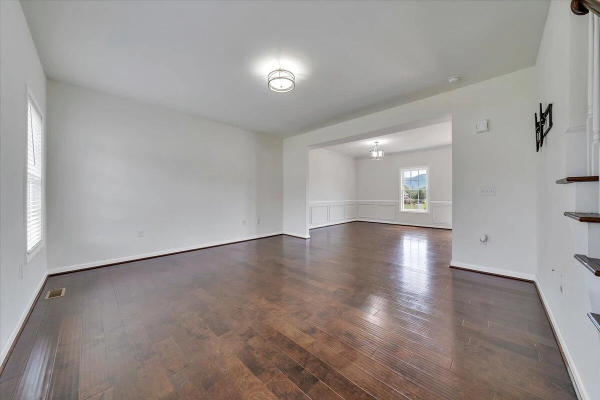 4936 Warrior DR - Photo 5