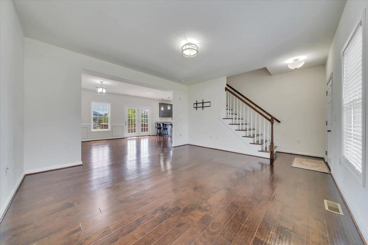 4936 Warrior DR - Photo 6