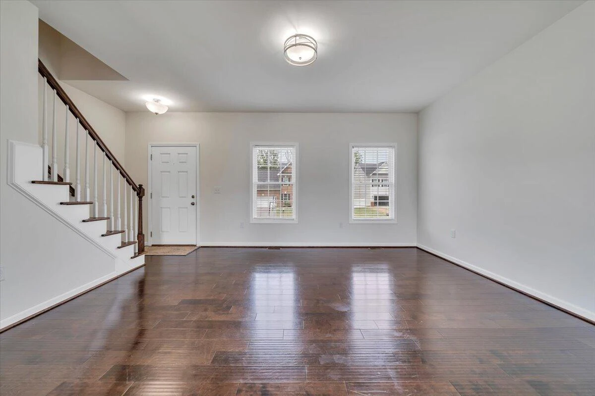 4936 Warrior DR - Photo 7