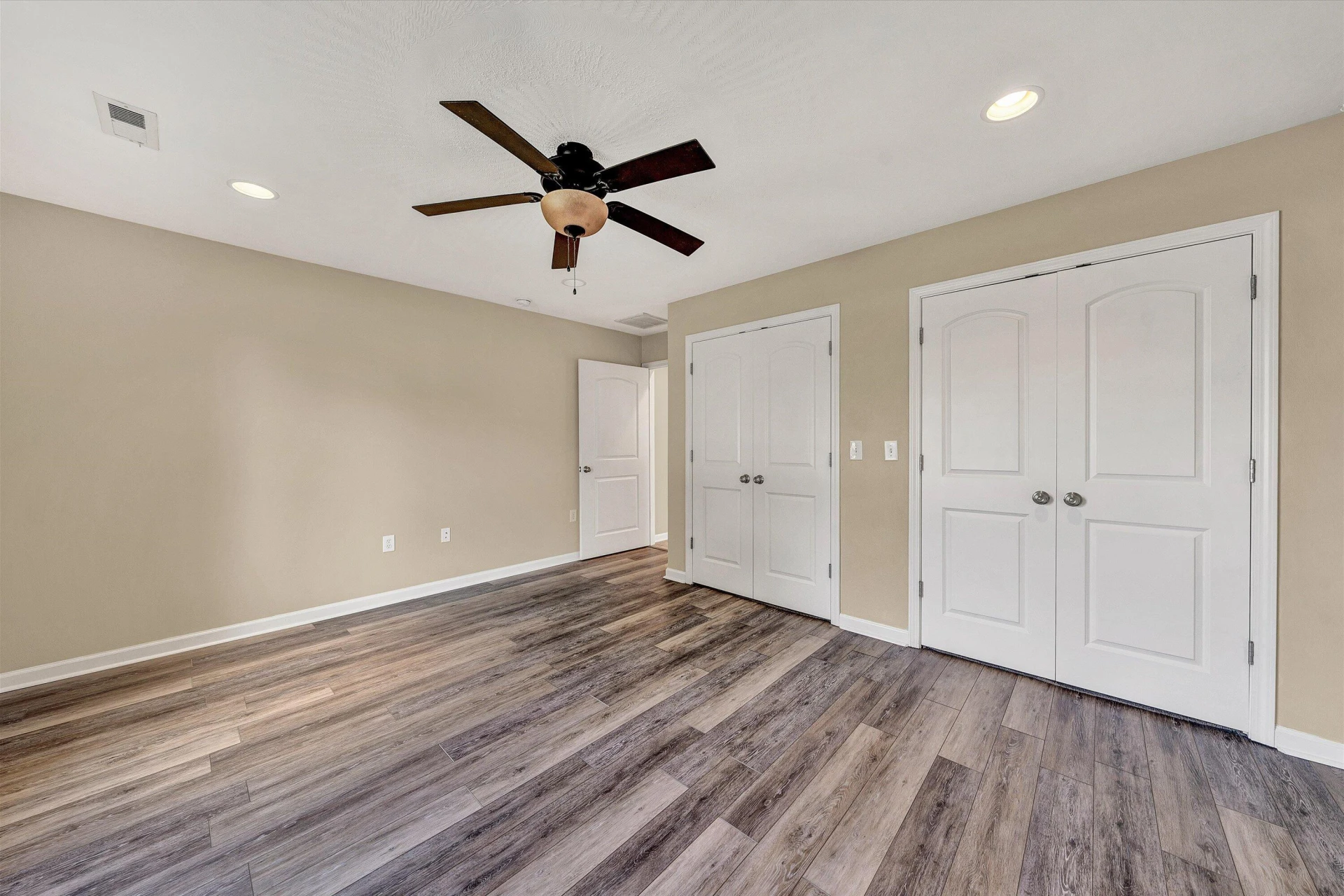 1203 Missouri AVE - Photo 16