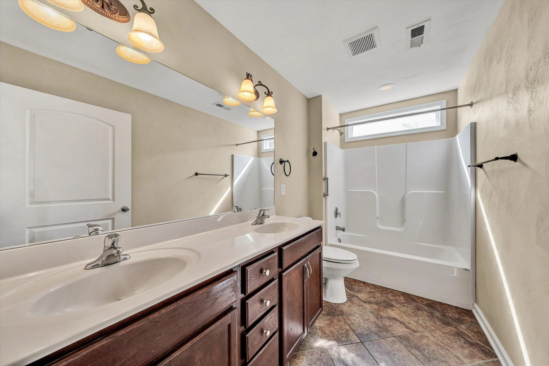 1203 Missouri AVE - Photo 17