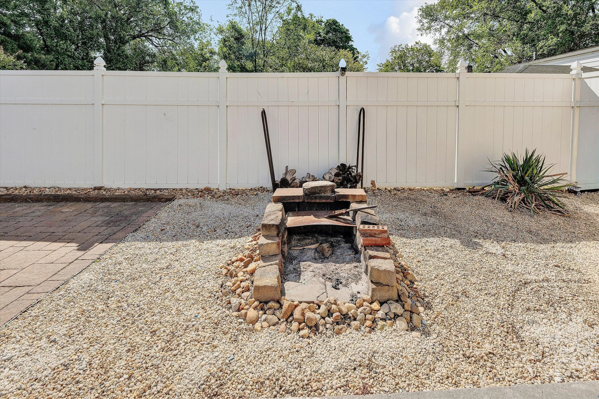 1203 Missouri AVE - Photo 31