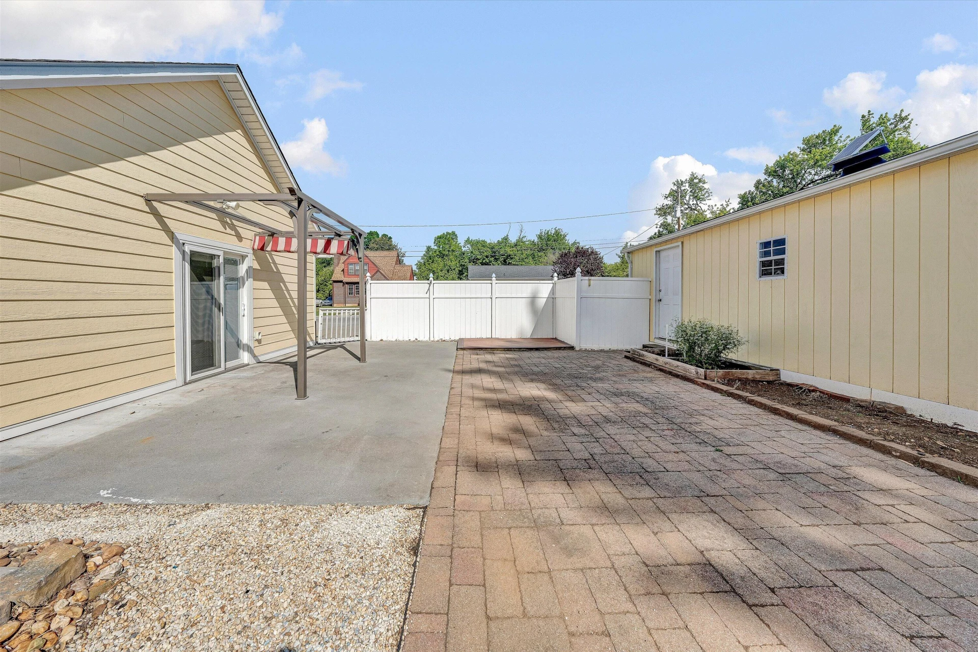 1203 Missouri AVE - Photo 32