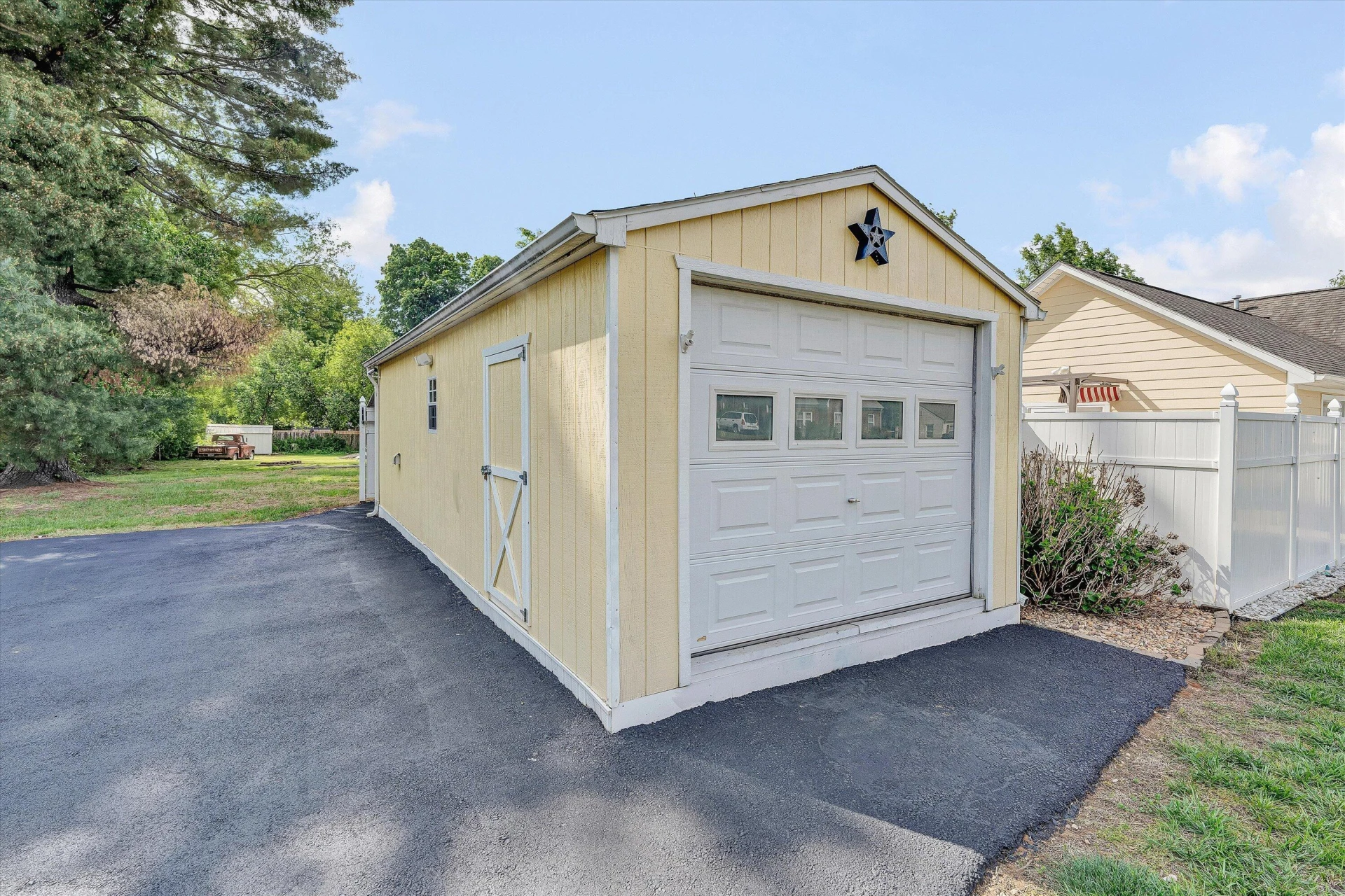 1203 Missouri AVE - Photo 34