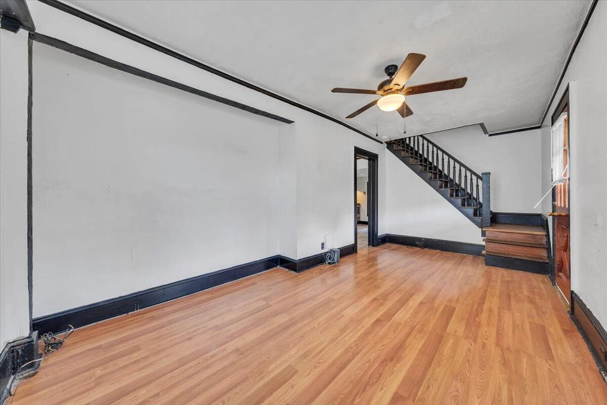 1913 Willis ST - Photo 5