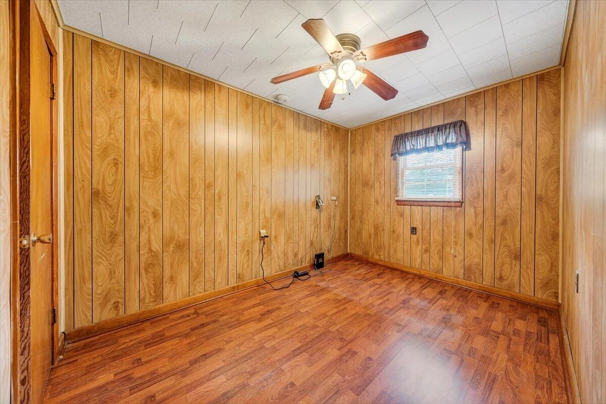 93 Forest AVE - Photo 25